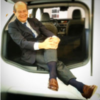 ¿Adivinas en el maletero de qué Alfa Romeo está sentado Lorenzo Ramaciotti?