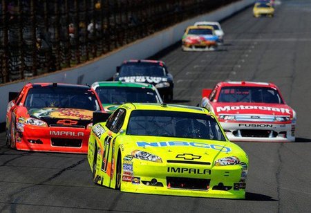 Paul Menard vence en la Brickyard 400 de Indianápolis
