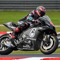 Fabio Quartararo domina los tests en Sepang, Marc Márquez se cae de nuevo y Álex Rins vuelve a ser tercero