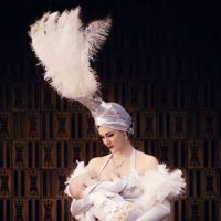 Siete preciosas fotos de madres trabajadoras amamantando a sus bebés 