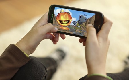 Los adaptaciones de juego de consola a móvil y su deuda pendiente: una buena jugabilidad