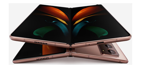 Galaxy Z Fold 2 02