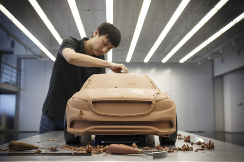 Mercedes-Benz en China: adaptando y creando modelos para el mayor mercado mundial