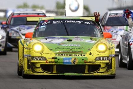 Manthey Racing vence en las 24 horas de Nürburgring