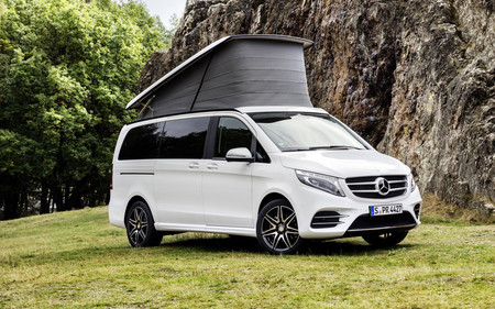 La fábrica de Mercedes-Benz en Vitoria celebra las 100.000 unidades de Clase V