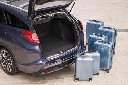 Honda Civic Tourer - maletero