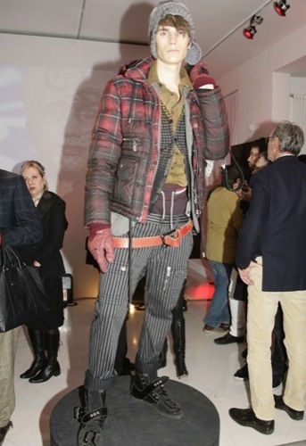 Galliano, Otoño-Invierno 2010/2011 en la Semana de la Moda de Milán