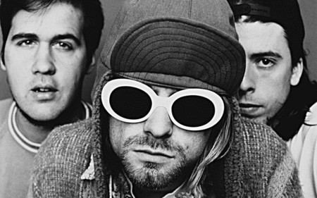 REPLAY trae de regreso el grunge con una línea de camisetas en homenaje a Nirvana para otoño