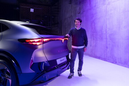 CUPRA Tavascan Primer Contacto 42