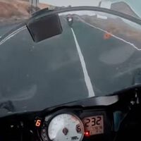 Esto pasa cuando vas de listo y te grabas a 230 km/h con tu moto y lo subes a Instagram: que te pilla la Benemérita