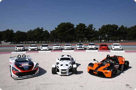 GT4 Supersport y GT4 al fondo.jpg