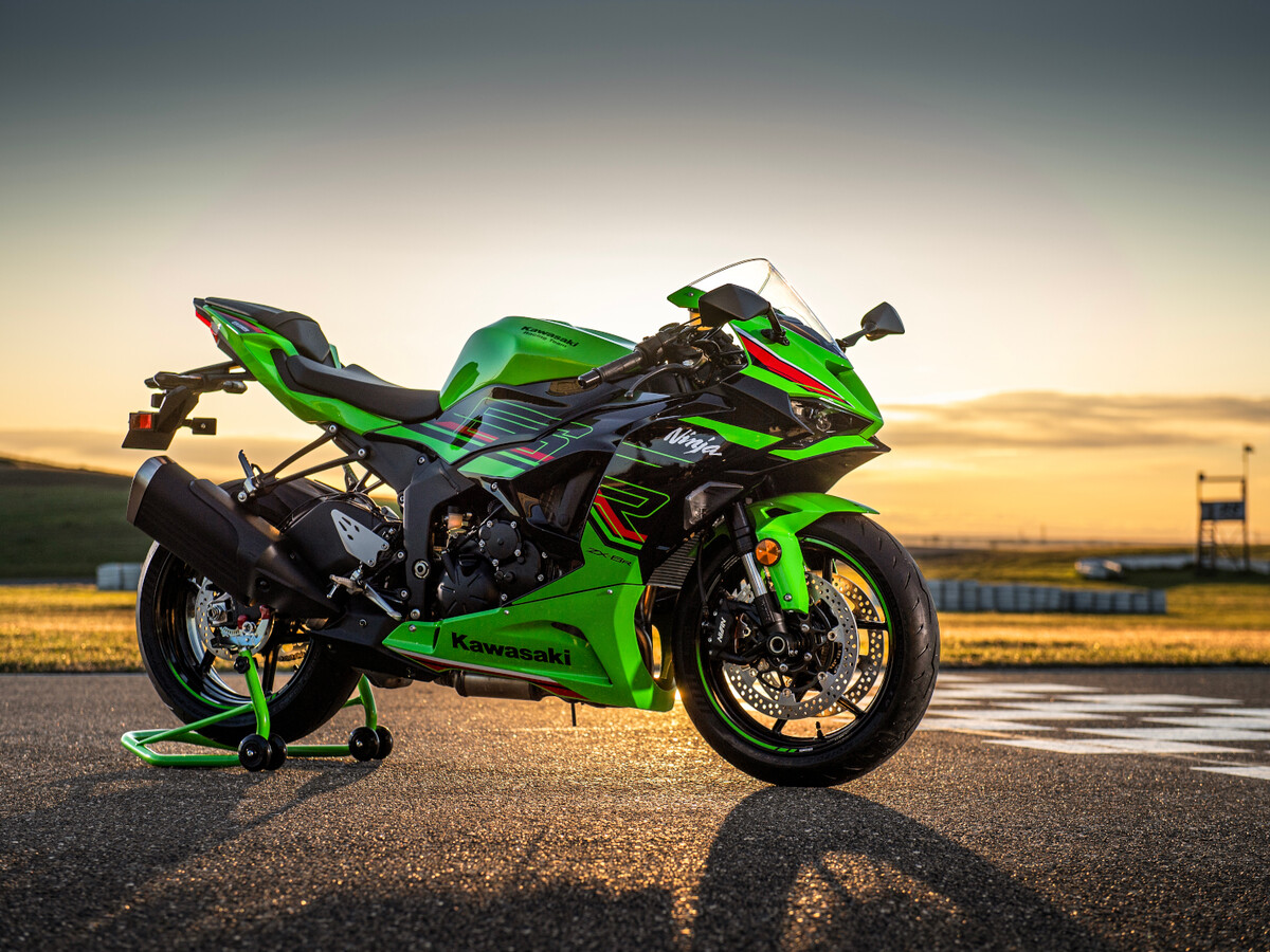 Oficial! Kawasaki revive a la Ninja ZX-6R. La mítica supersport