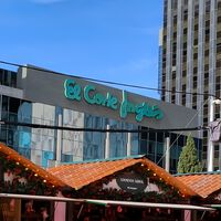 El outlet de El Corte Inglés tiene rebajada al 50% de descuento la chaqueta Hackett London para ir elegante estas navidades