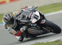 Fantástica victoria de Rubén Xaus en la primera carrera