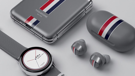 Thom Browne convierte la tecnología en lujo interviniendo el Galaxy Z Flip de Samsung