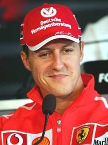 Schumi se estrena como actor en Asterix y Obelix