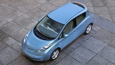 Nissan-LEAF-26