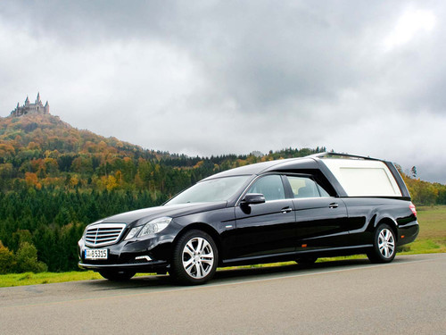 ¿Te atreverías a usar un coche fúnebre como coche diario?