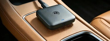 Conecte dois celulares ao Android Auto sem fio: conheça o novo adaptador sem fio da Motorola com o selo de aprovação do Google 