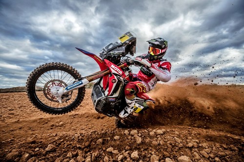 Estos son los 11 nombres propios que no puedes perder de vista en el Dakar 2017 