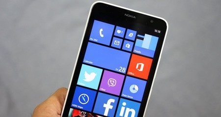 El sucesor del Lumia 1320 tendría soporte para LTE-A y ya habría pasado la certificación de la FCC