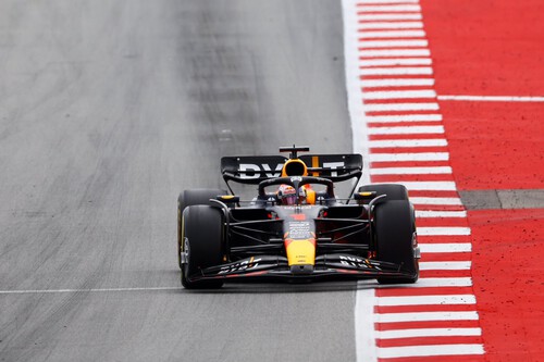 Max Verstappen es el Grand Chelem de Barcelona, Mercedes asusta con su renacer y Fernando Alonso sufre
