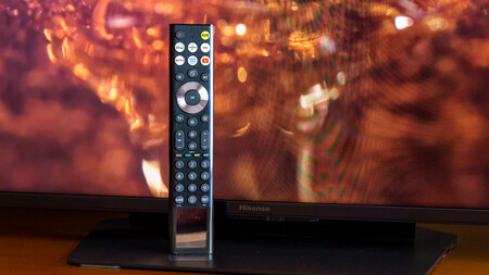 Hisense UR9S RGB MiniLED Mando