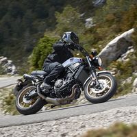 Mezclar neumáticos diferentes en moto aumenta el riesgo de caída, y la culpa no es de los fabricantes