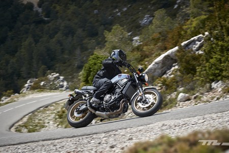 Mezclar neumáticos diferentes en moto aumenta el riesgo de caída, y la culpa no es de los fabricantes