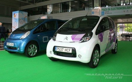 En 2012 los coches eléctricos deberán emitir sonido