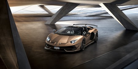 El Lamborghini Aventador SVJ Roadster quiere despeinarte con su 0 a 100 km/h en 2.9 segundos