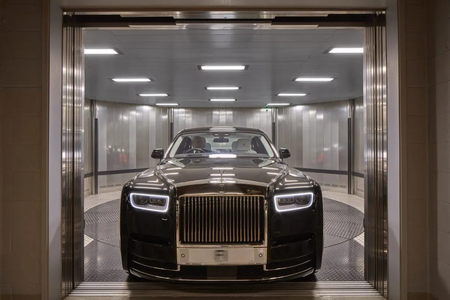 Clarges Mayfair Turning Circle Low Res 1200x800 Jpg