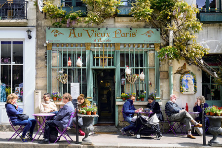 Comer en París