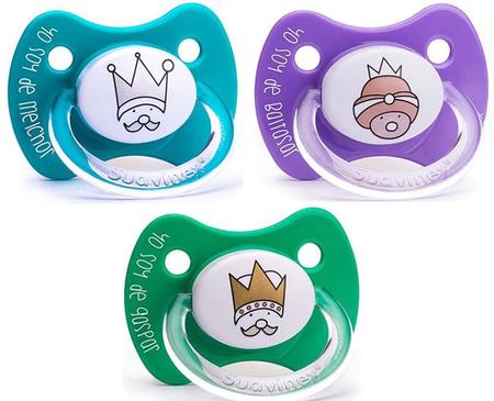 Convierte a tu bebé en un Rey Mago con estos bonitos chupetes de Suavinex