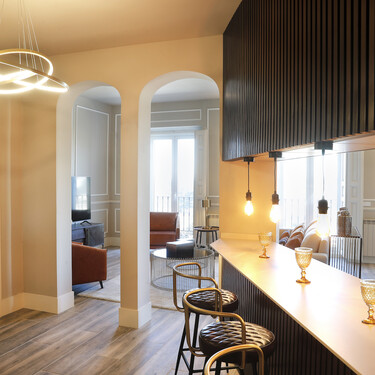 Increíble transformación en Madrid de una casa señorial del S. XIX en una vivienda moderna para el día a día actual