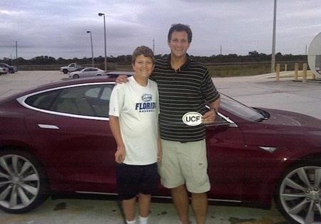 Un usuario de un Tesla Model S consigue hacer 681 kilómetros en una sola carga