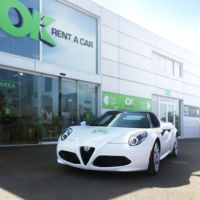 ¿Quieres pegarte un capricho? Alquila en España un Alfa Romeo 4C Spider 