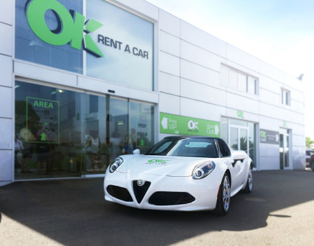 ¿Quieres pegarte un capricho? Alquila en España un Alfa Romeo 4C Spider