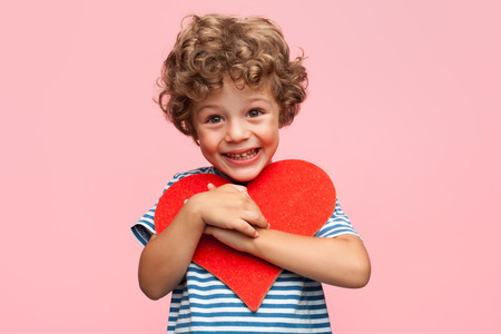 17 bonitos detalles que puedes tener con tus hijos en San Valentin