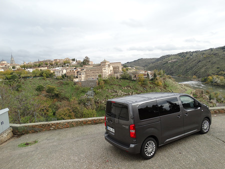 Prueba Toyota Proace Verso Exteriores