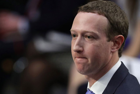 Mark Zuckerberg: “la gente prefiere nuestros servicios, especialmente WhatsApp, por su historial en privacidad”