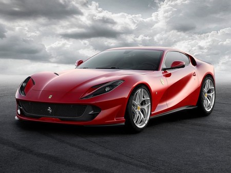 Ferrari 812 Superfast 2018 C01