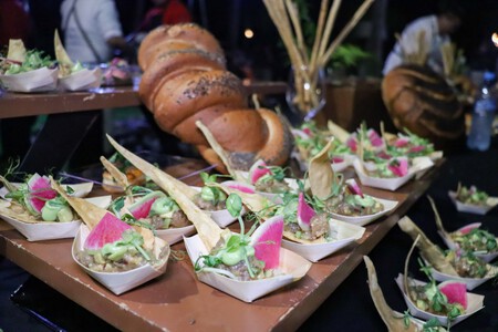 Cómo eliminar las manchas de agua pegada del lavabo y la regadera con una mezcla que es una maravilla