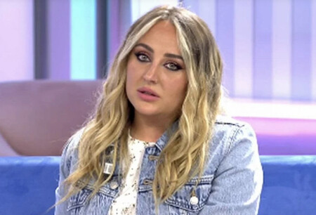 Rocío Flores se rompe y le manda el mensaje definitivo a Rocío Carrasco: "Tus hijos están aquí, habla con nosotros"