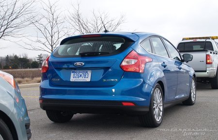 Ford Focus eléctrico toma de contacto en Dearborn (exterior) 04