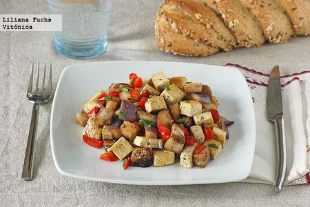 Salteado de tofu y berenjena. Receta saludable