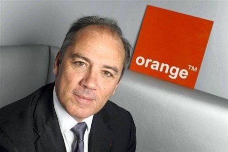 El CEO de Orange dice que el nuevo iPhone será más delgado, y tendrá una SIM más pequeña