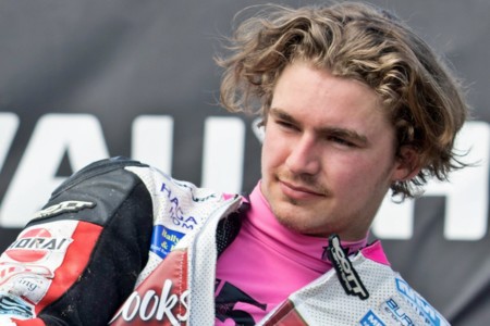 Malachi Mitchell-Thomas fallece durante la North West 200, se cancelan las carreras