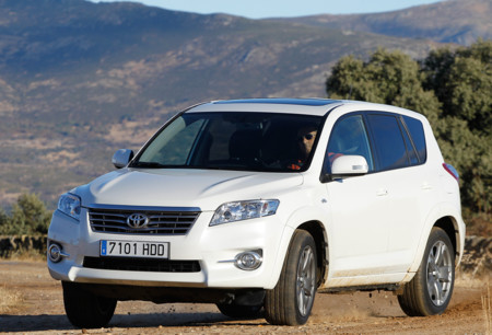 Toda la gama Toyota incorpora los controles de tracción y de estabilidad, así como el ABS