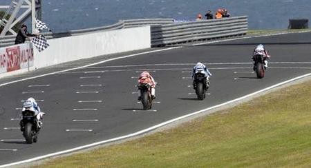 Victoria de Carlos Checa en Phillip Island 2010